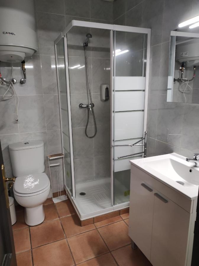 Apt 3 Atic Acollidor Al Centre De Vic - Aptgarbi Bagian luar foto